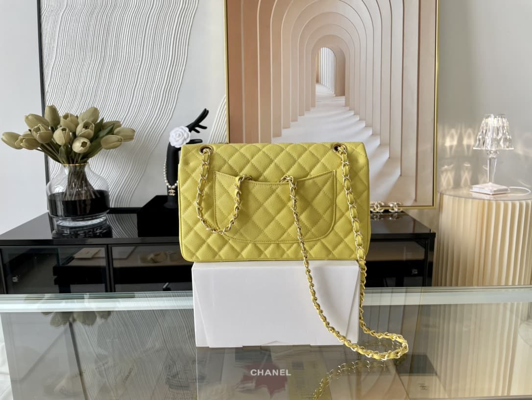 Chanel CLASSIC HANDBAG Grained Calfskin LB3675 (2)