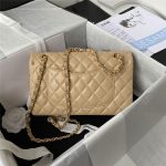 Chanel CLASSIC HANDBAG Lambskin LB11483 (2)