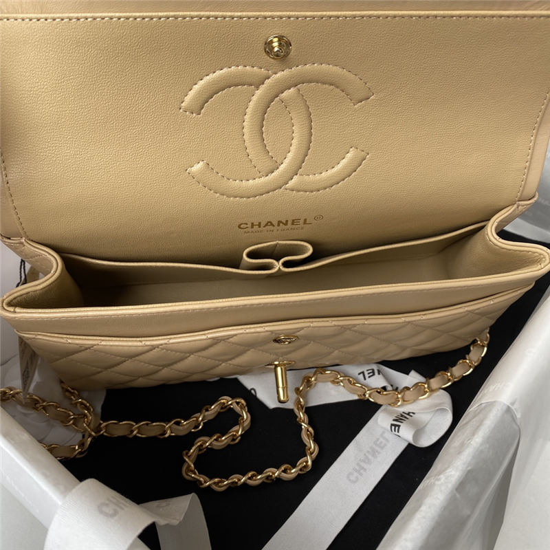 Chanel CLASSIC HANDBAG Lambskin LB11483 (3)