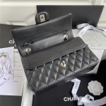 Chanel CLASSIC HANDBAG Lambskin LB3482 (4)