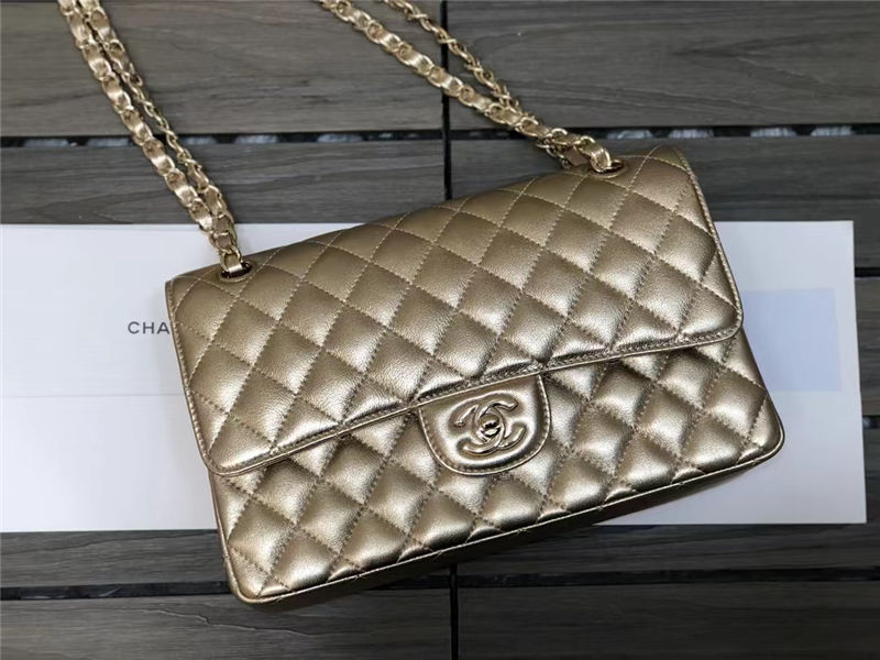 Chanel CLASSIC HANDBAG Lambskin LB4132 (1)