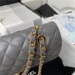 Chanel CLASSIC HANDBAG Lambskin LB740 (4)