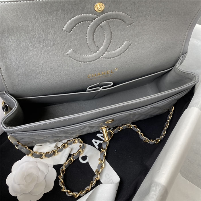 Chanel CLASSIC HANDBAG Lambskin LB740 (5)