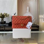 Chanel CLASSIC HANDBAG Lambskin LB7639 (1)