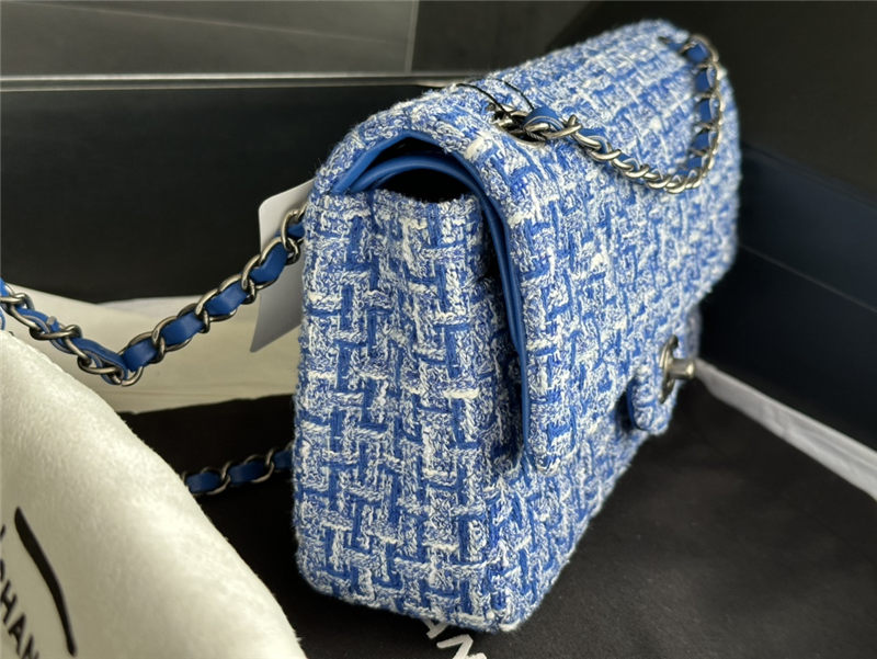Chanel CLASSIC HANDBAG Tweed LB12825 (5)
