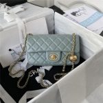 Chanel FLAP BAG Lambskin LB12512 (1)