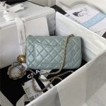 Chanel FLAP BAG Lambskin LB12512 (2)