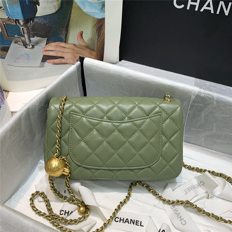 Chanel FLAP BAG Lambskin LB3773 (2)