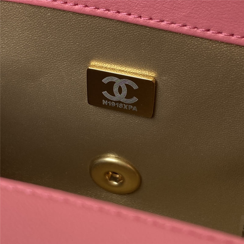 Chanel FLAP BAG Lambskin LB9947 (3)