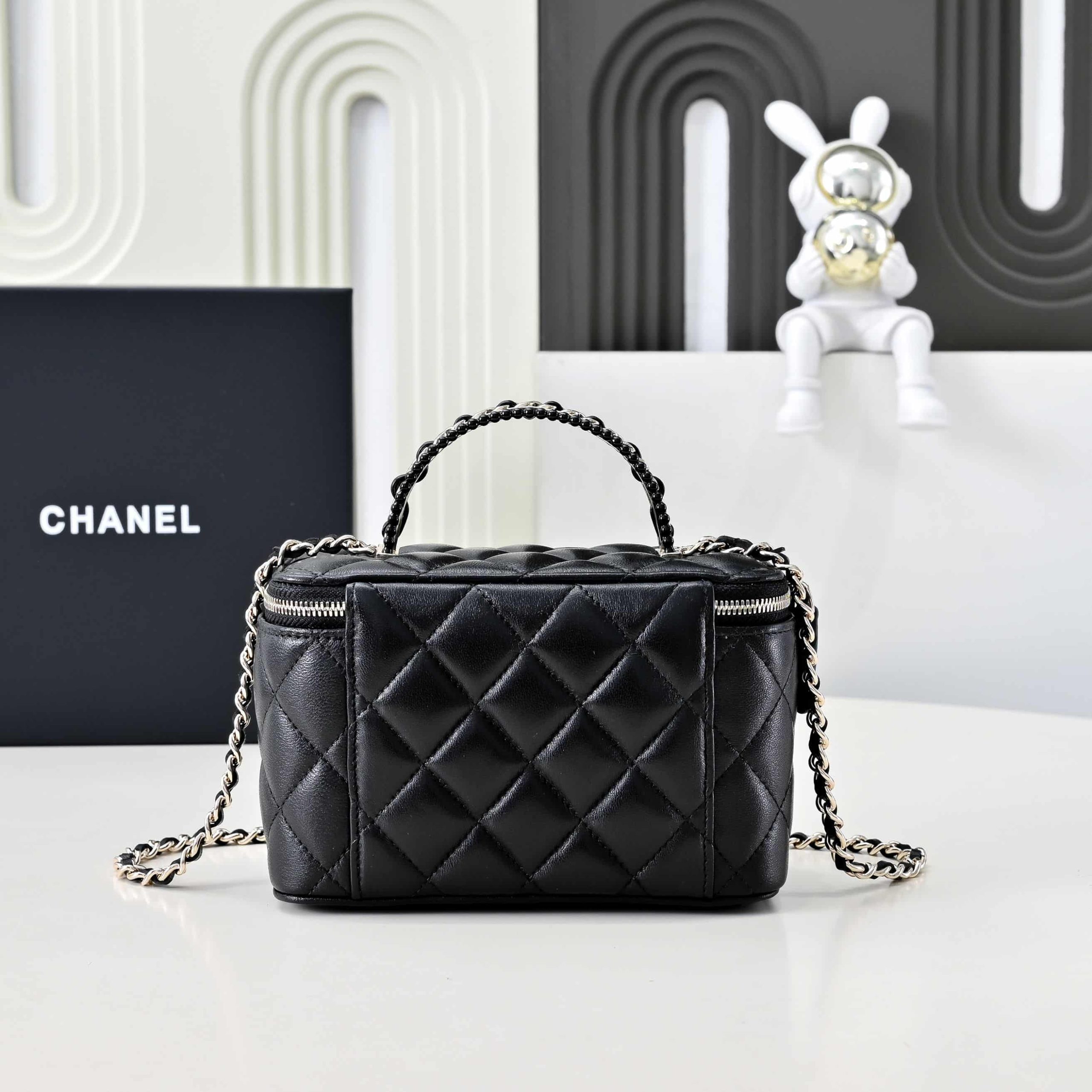 Chanel LONG VANITY Lambskin LB16514 (2)
