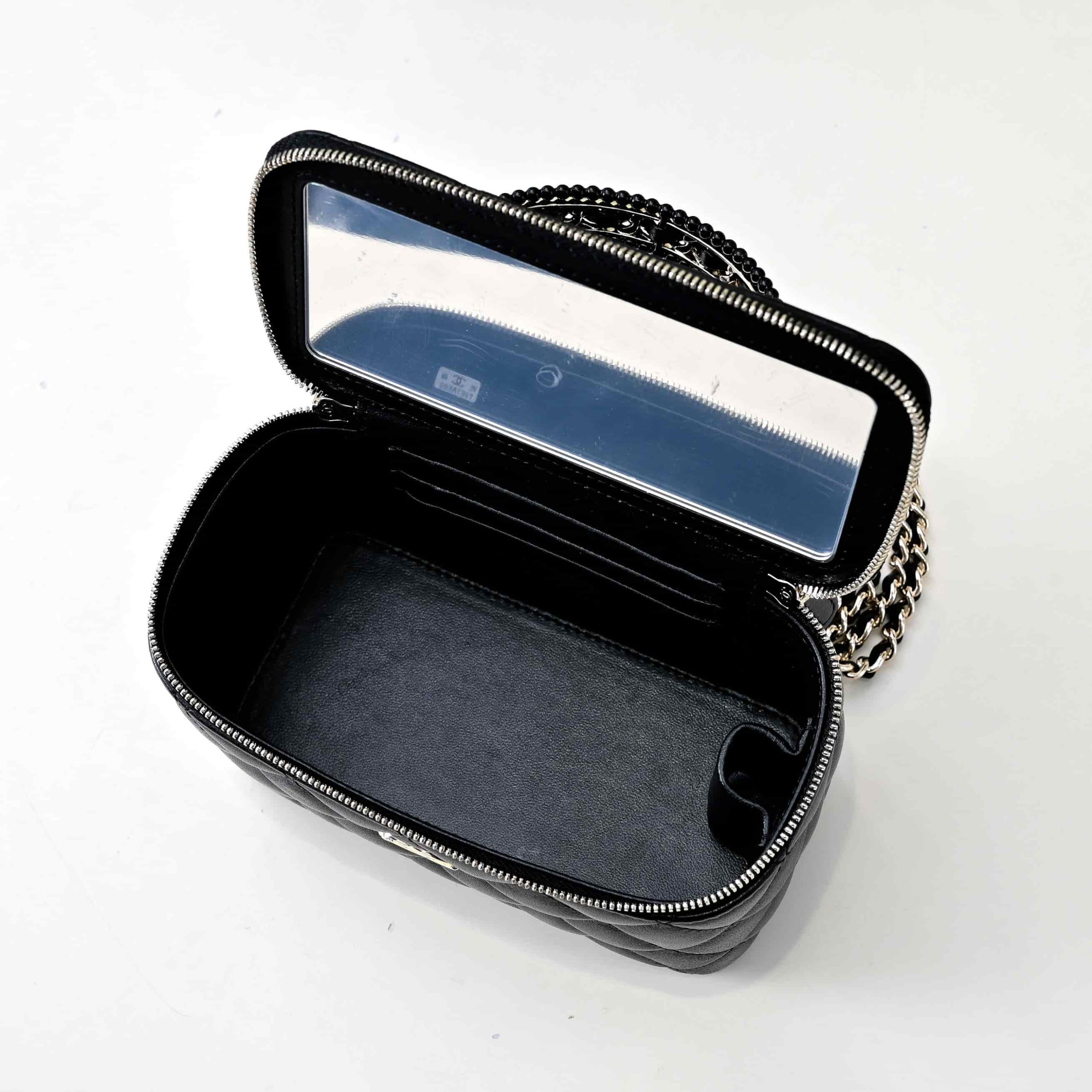 Chanel LONG VANITY Lambskin LB16514 (5)