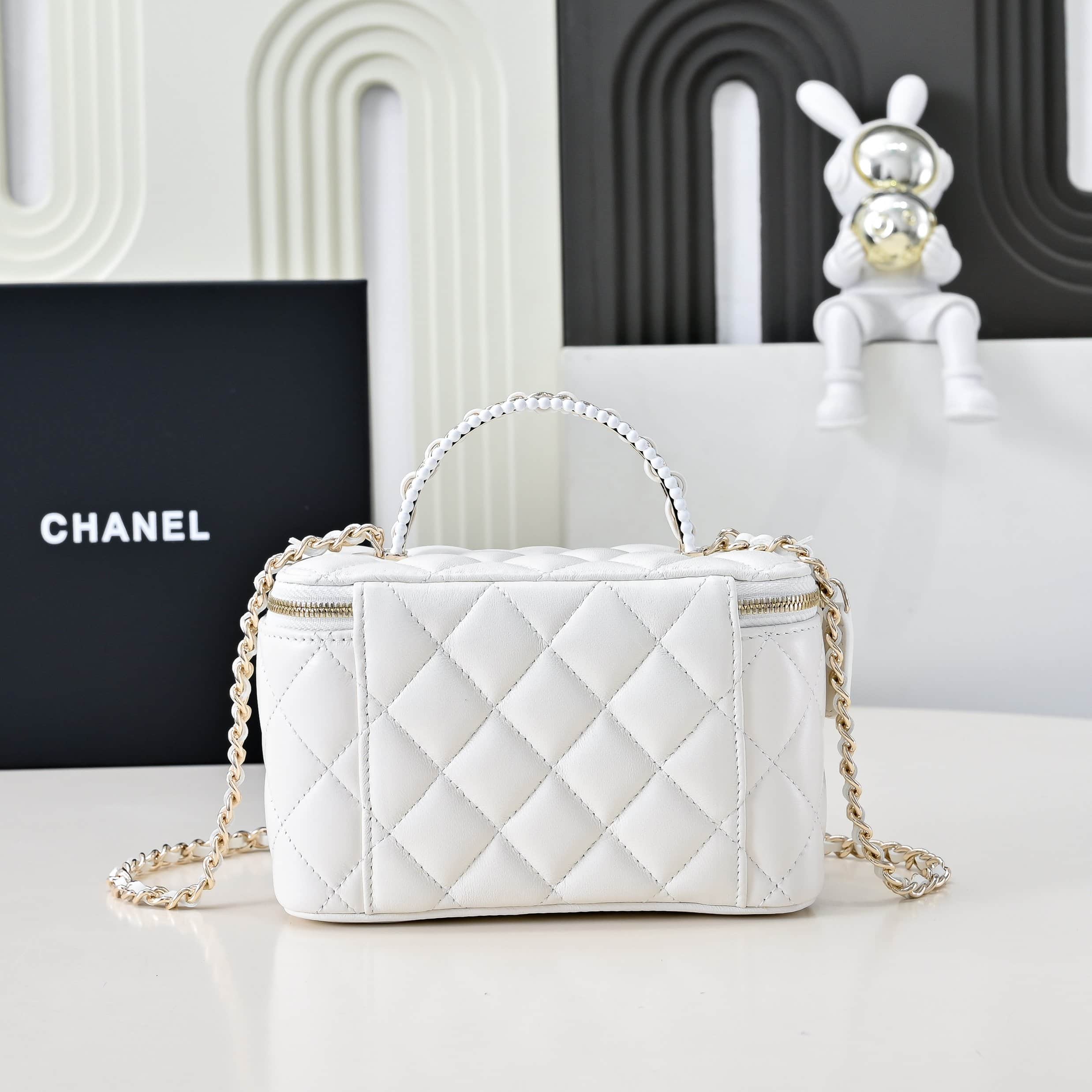 Chanel LONG VANITY Lambskin LB16515 (2)