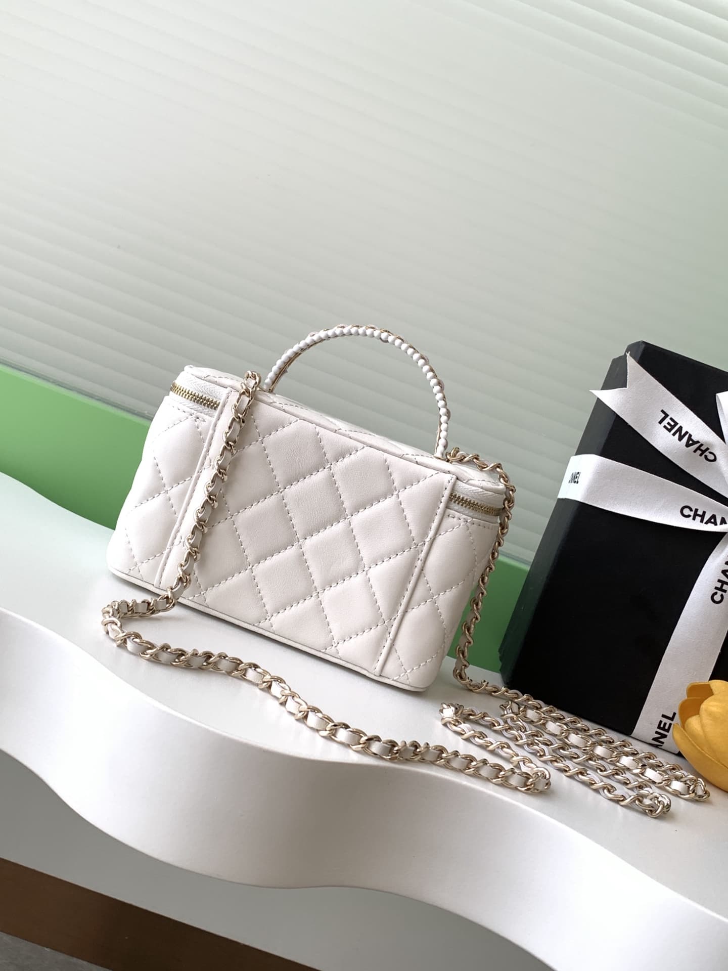 Chanel LONG VANITY Lambskin LB16517 (3)