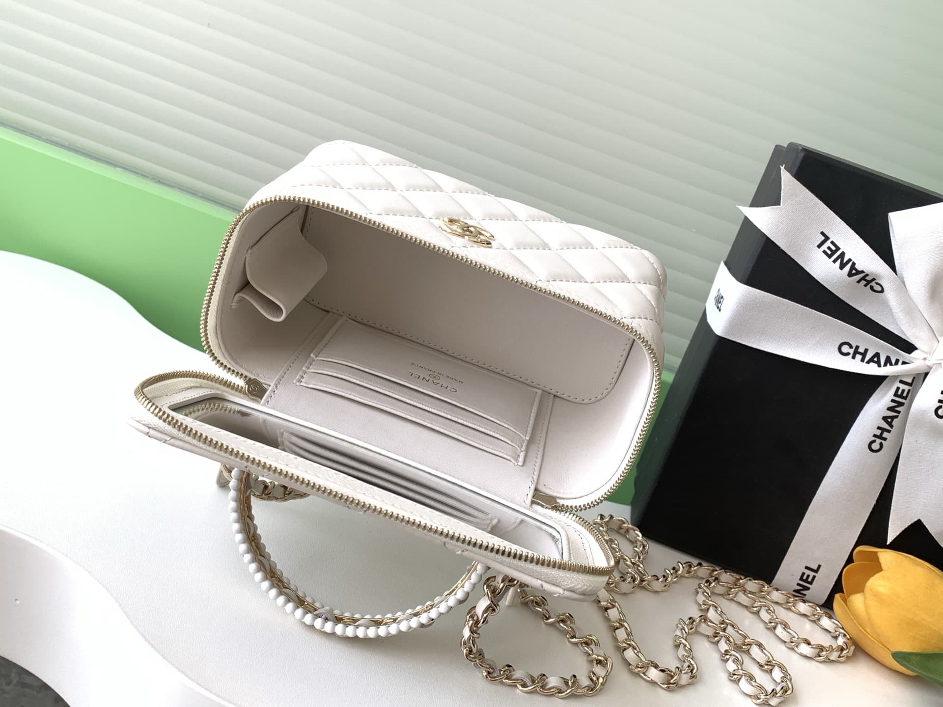 Chanel LONG VANITY Lambskin LB16517 (6)