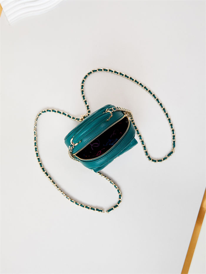 Chanel Mini Backpack Grained Calfskin LB14967 (5)