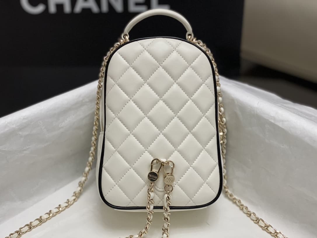 Chanel Mini Backpack Lambskin LB16485 (3)