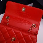 Chanel SMALL FLAP BAG Lambskin LB22780 (6)