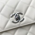 Chanel SMALL FLAP BAG Lambskin LB9631 (4)