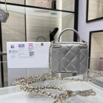 Chanel Small VANITY Lambskin LB14200 (2)