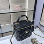 Chanel Small VANITY Lambskin14601 (5)
