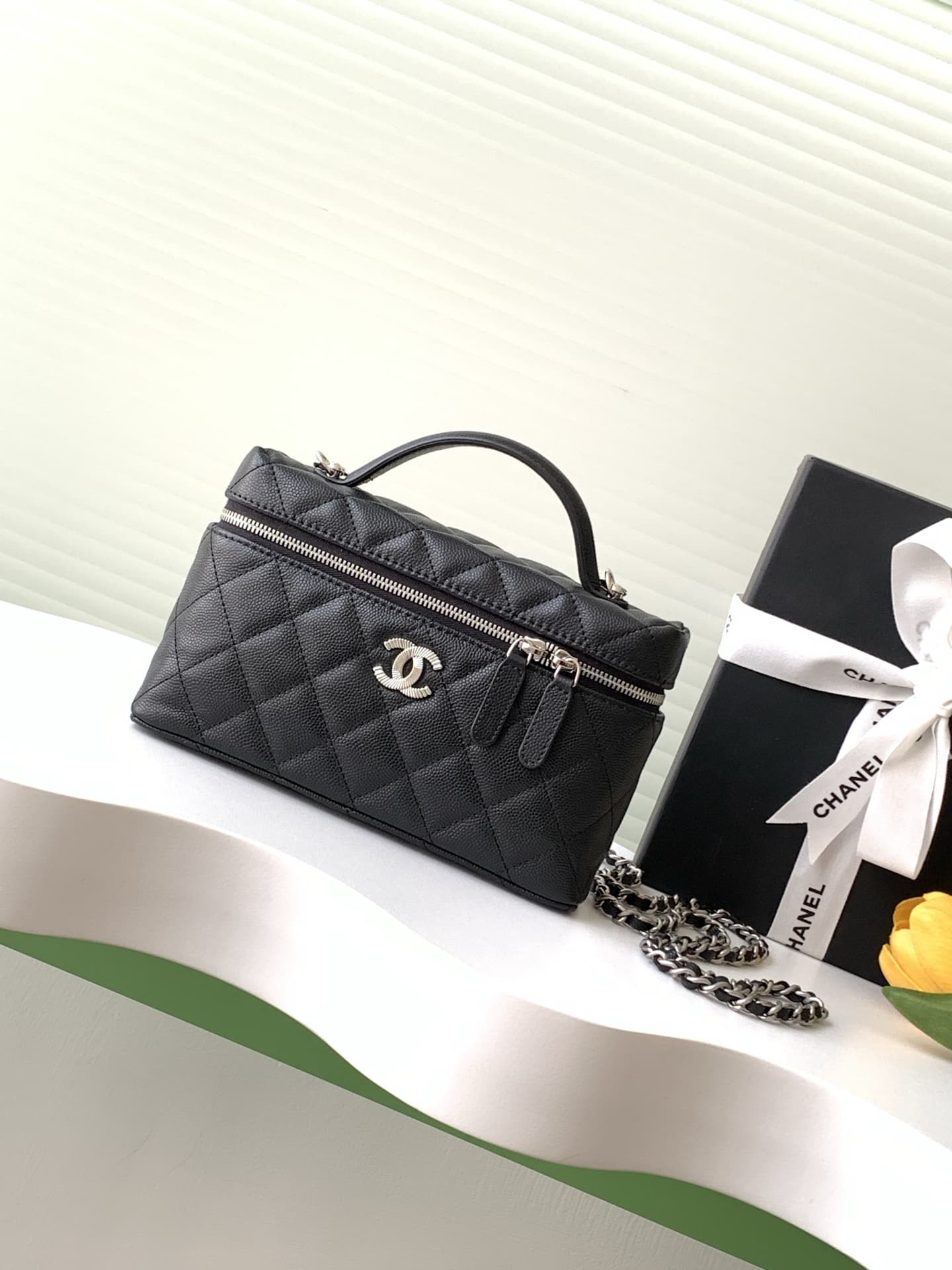 Chanel VANITY Grained Calfskin LB15794 (1)