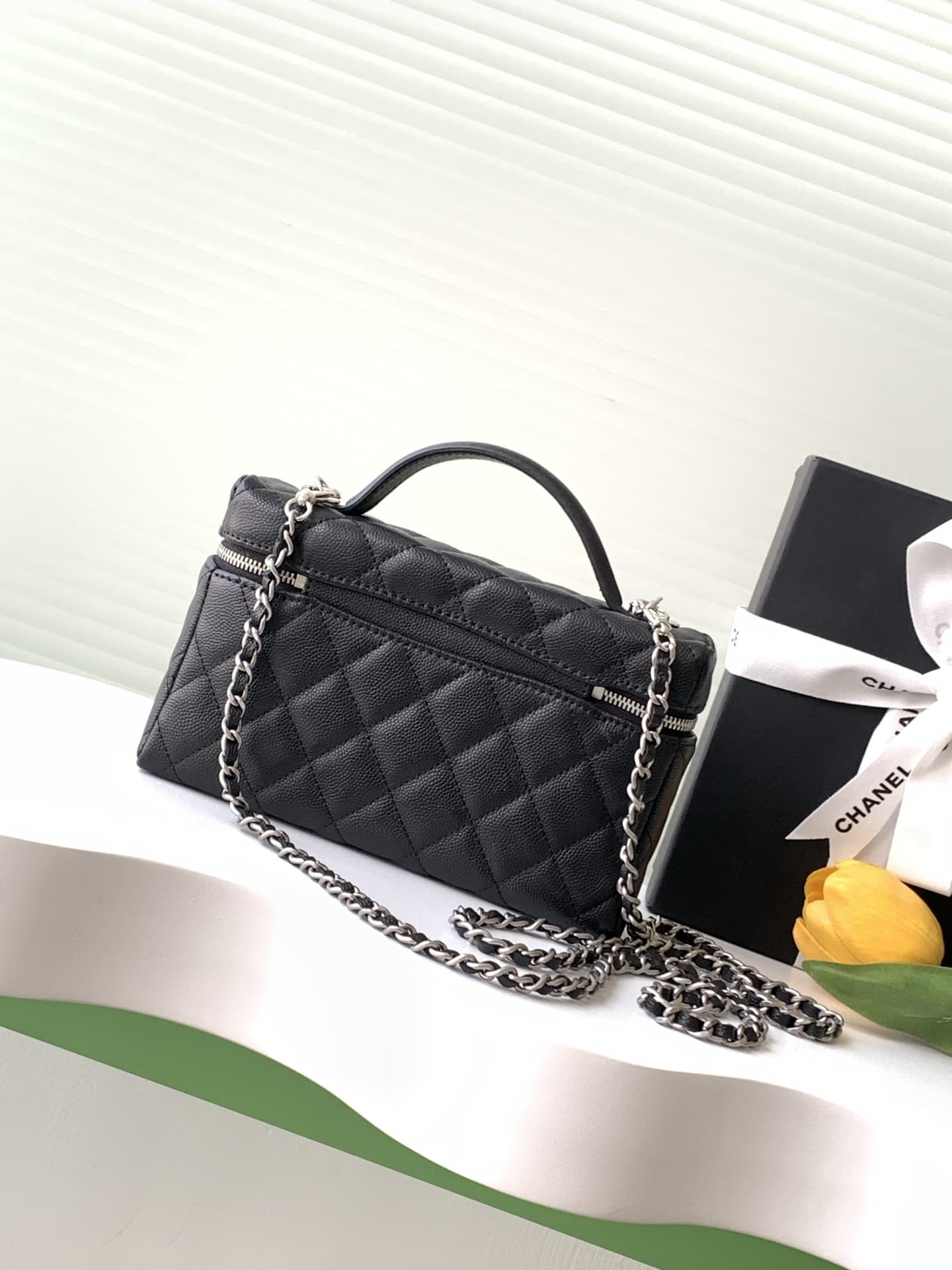 Chanel VANITY Grained Calfskin LB15794 (5)