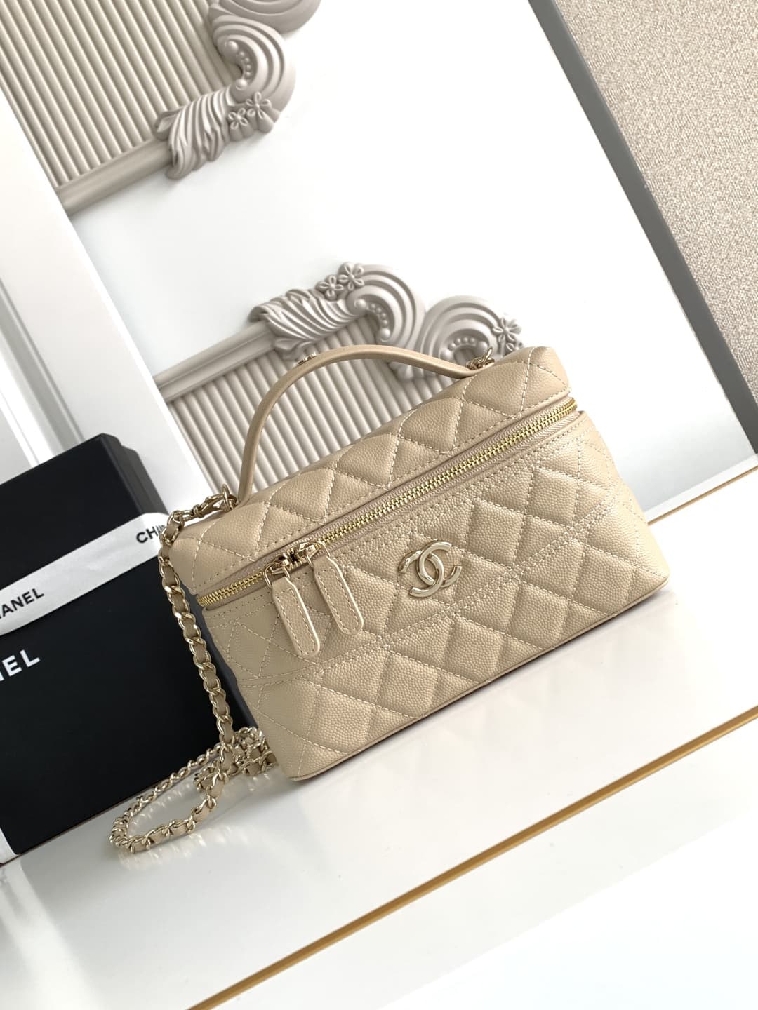 Chanel VANITY Grained Calfskin LB16257 (1)