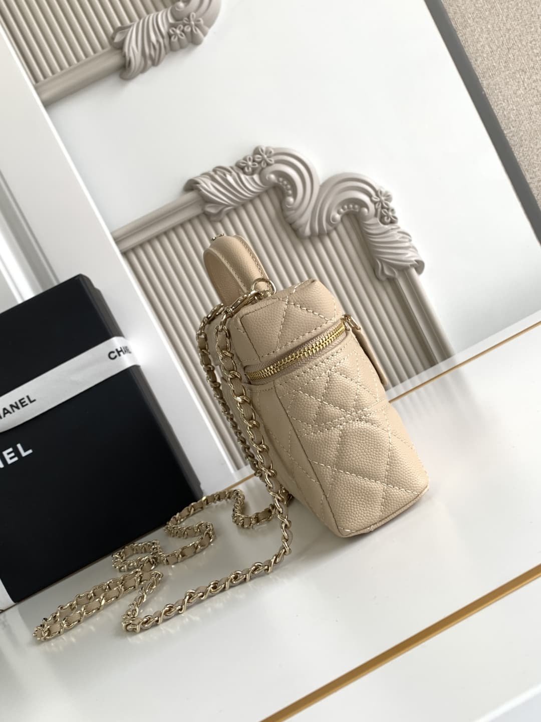 Chanel VANITY Grained Calfskin LB16257 (3)