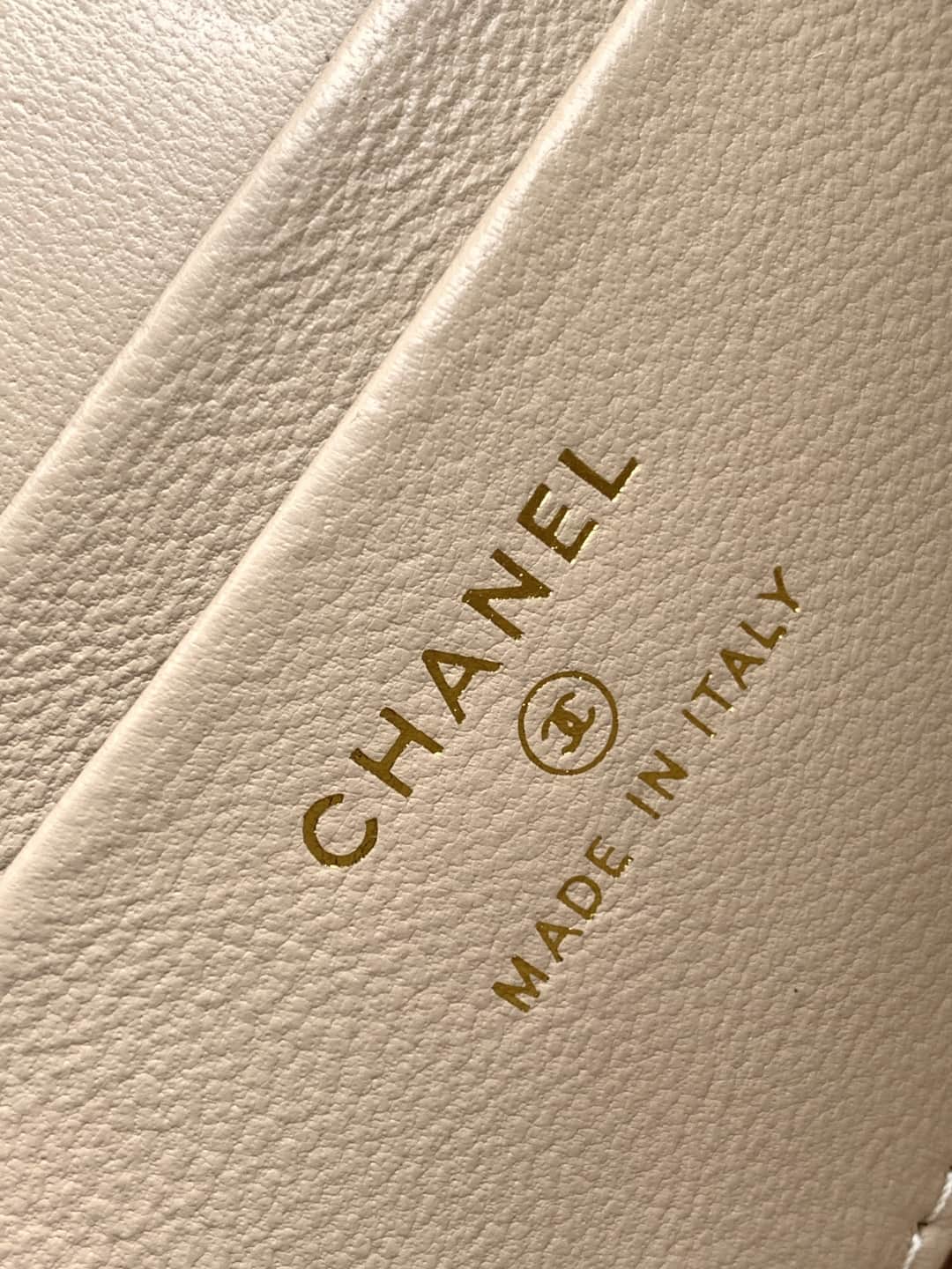 Chanel VANITY Grained Calfskin LB16257 (6)