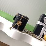 Chanel VANITY Grained Calfskin LB16835 (2)