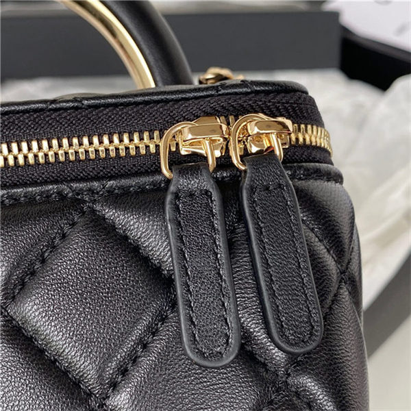 Chanel VANITY Lambskin LB11277 (4)