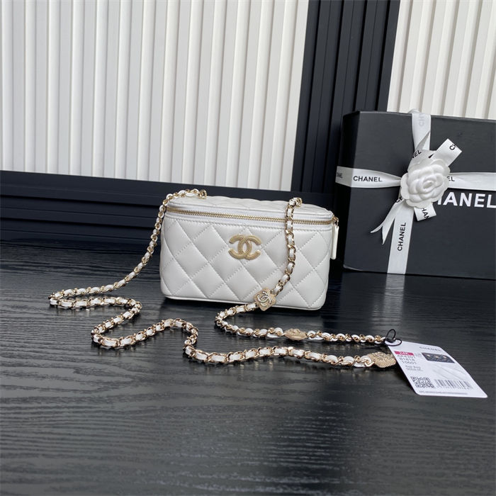 Chanel VANITY Lambskin LB15583 (1)