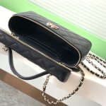 Chanel VANITY Lambskin LB15800 (6)