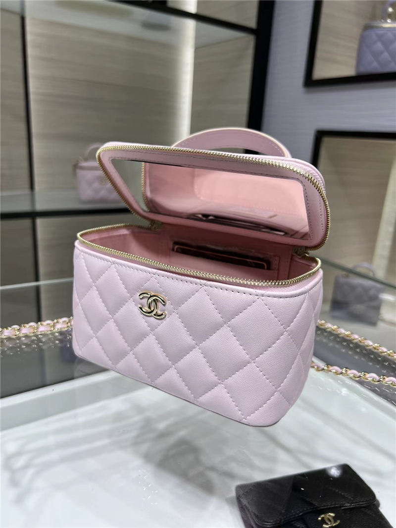 Chanel VANITY Lambskin LB4077 (5)