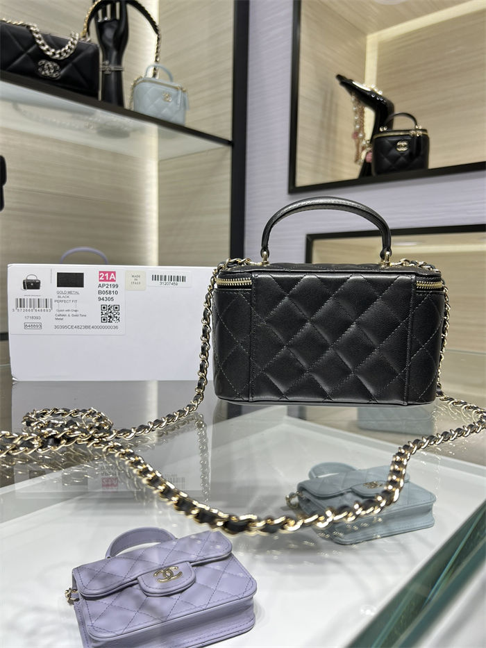 Chanel VANITY Lambskin LB6420 (2)