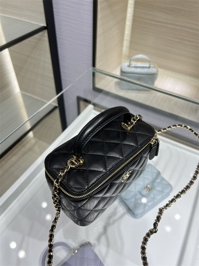 Chanel VANITY Lambskin LB6420 (5)