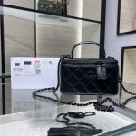 Chanel VANITY Lambskin LB6421 (1)