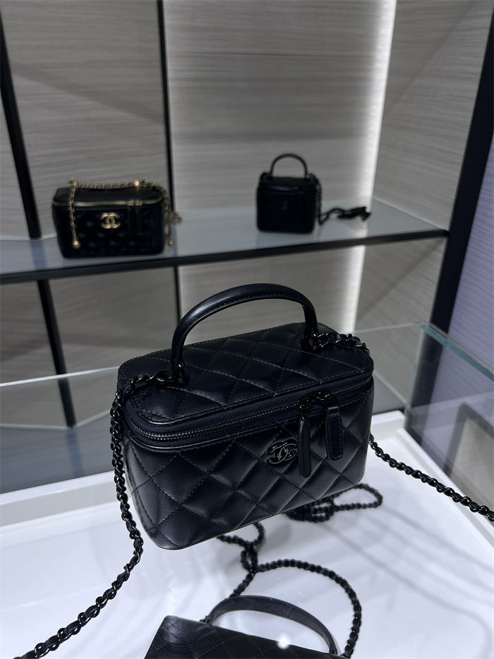 Chanel VANITY Lambskin LB6421 (4)