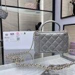 Chanel VANITY Lambskin LB6422 (2)