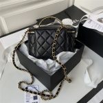 Chanel VANITY Lambskin LB9942 (2)
