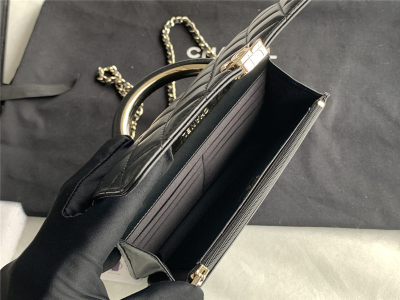 Chanel WOC Lambskin LB11236 (3)