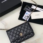 Chanel WOC Lambskin LB12361 (1)