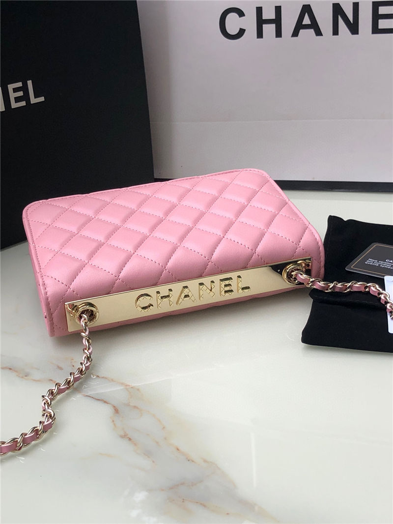 Chanel WOC Lambskin LB12362 (2)