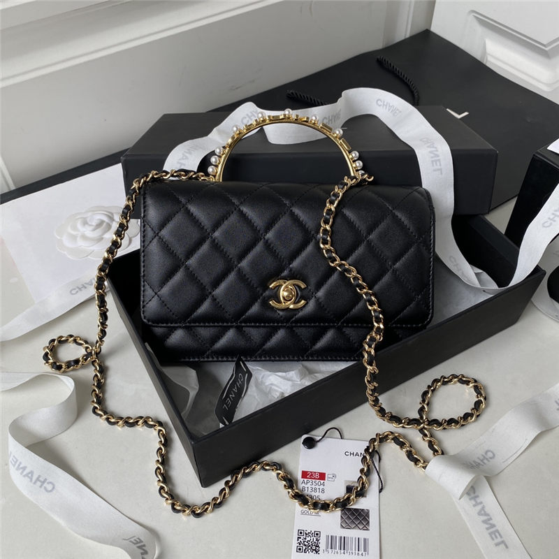 Chanel WOC Lambskin LB13213 (1)