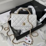 Chanel WOC Lambskin LB16410 (1)