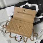 Chanel WOC Lambskin LB16413 (4)