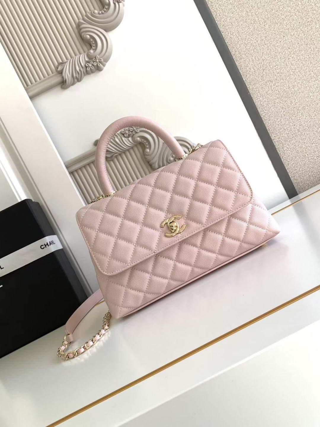 Coco FLAP BAG Grained Calfskin LB16682 (2)