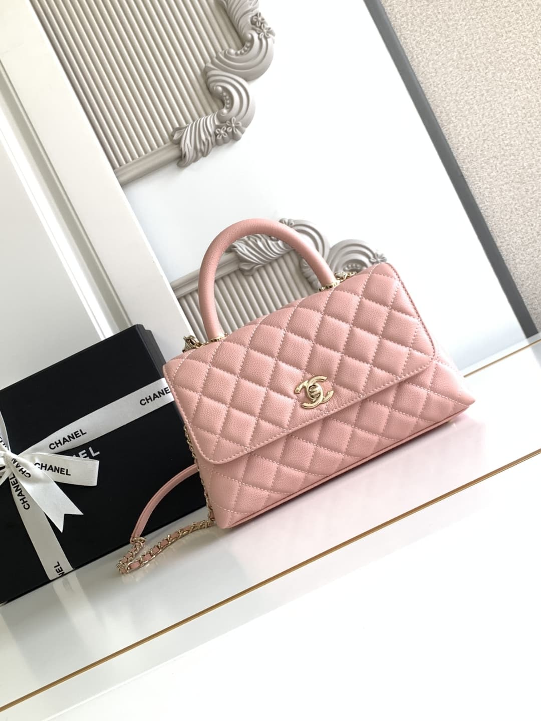 Coco FLAP BAG Grained Calfskin LB16683 (2)