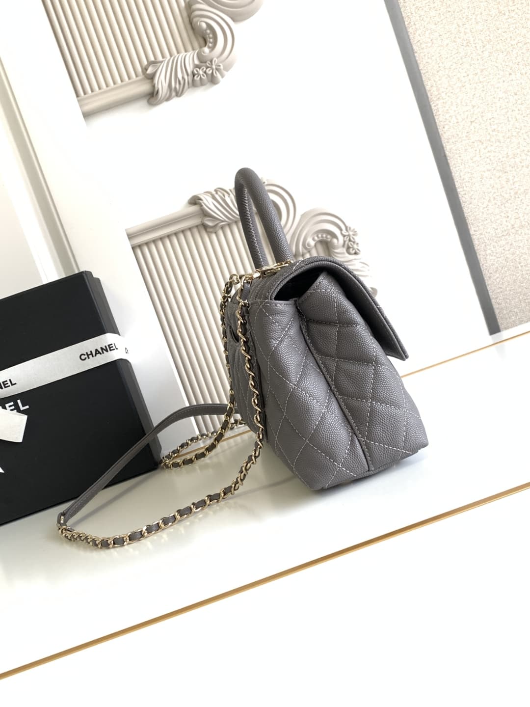 Coco FLAP BAG Grained Calfskin LB16685 (4)