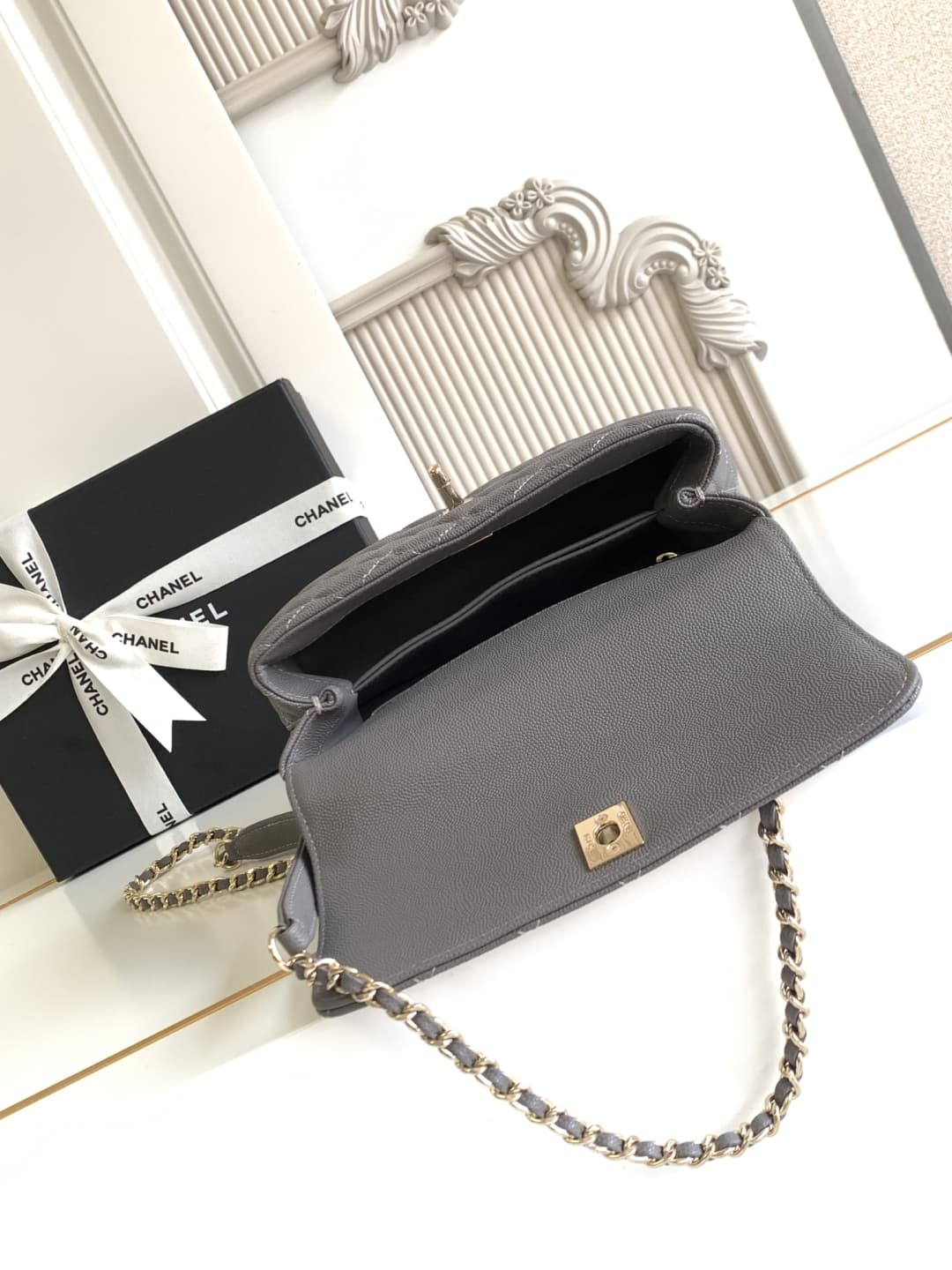 Coco FLAP BAG Grained Calfskin LB16685 (6)